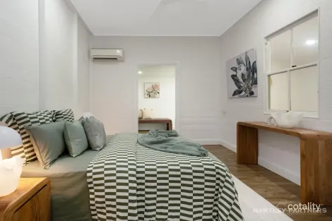 Property photo of 35 Mary Street West End QLD 4810