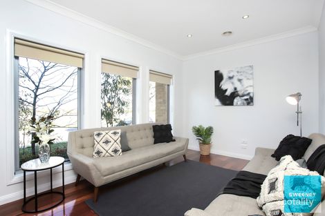 Property photo of 36 Cunningham Chase Burnside Heights VIC 3023