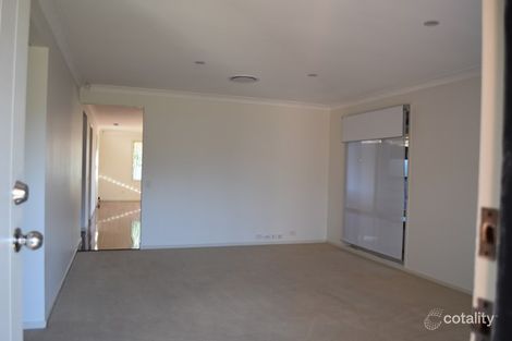 Property photo of 18 Outram Place Currans Hill NSW 2567