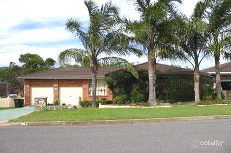 Property photo of 20 Carrabeen Drive Old Bar NSW 2430