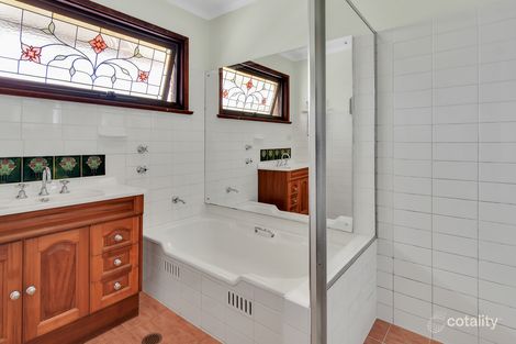 Property photo of 5 Vines Avenue Forestville NSW 2087