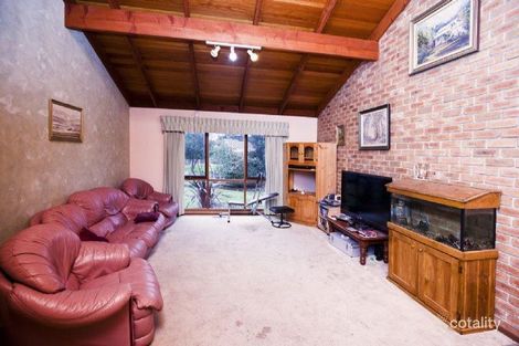 Property photo of 5 Oregon Court Cranbourne North VIC 3977
