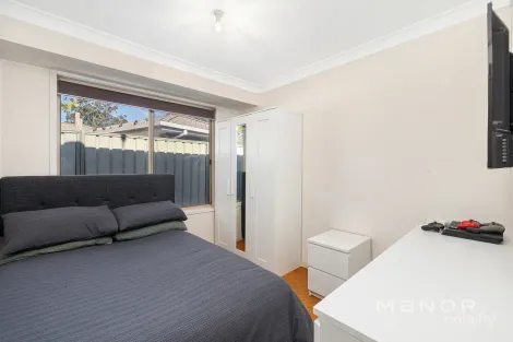 Property photo of 4 Vista Close Kings Park NSW 2148