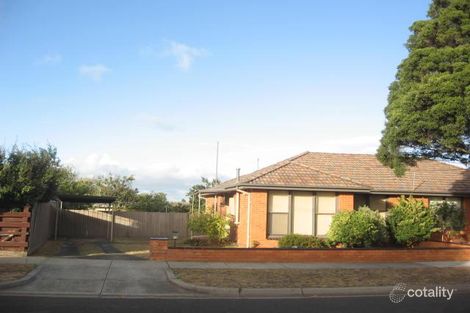 2/18 Pinewood Ave, Dandenong North, VIC 3175
