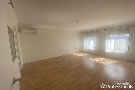 Property photo of 32 Keeble Way Balga WA 6061