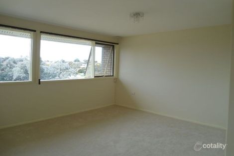 Property photo of 22 Middlemiss Place Windradyne NSW 2795