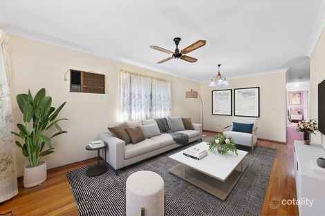 18 Thornlaw St, Durack, QLD 4077