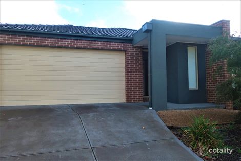 Property photo of 118 Allumba Way Wollert VIC 3750