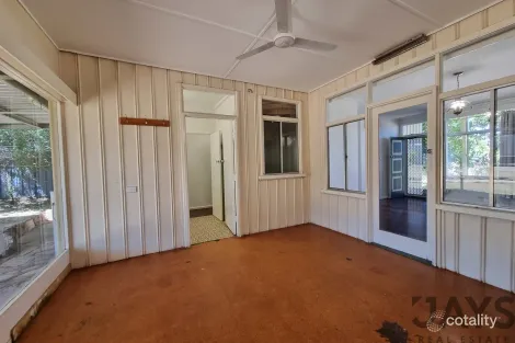 Property photo of 35 Diane Street Townview QLD 4825