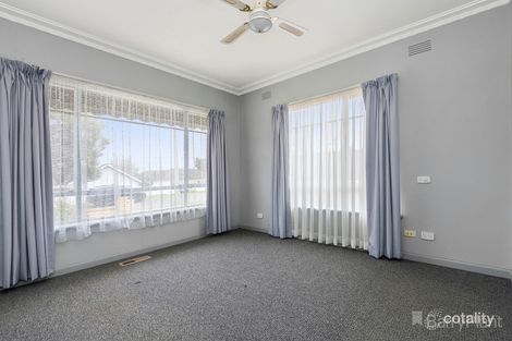 Property photo of 17 Alexander Street Kangaroo Flat VIC 3555