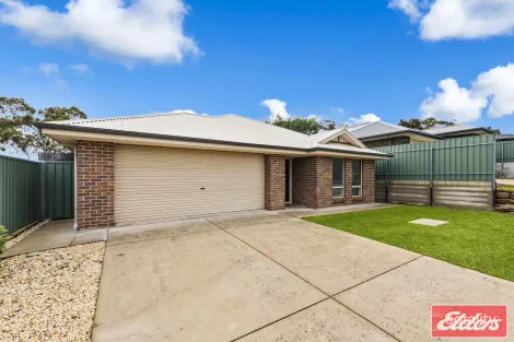 Property photo of 37 Trestrail Circuit Williamstown SA 5351