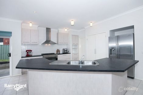 Property photo of 42 Malcolm Creek Parade Craigieburn VIC 3064