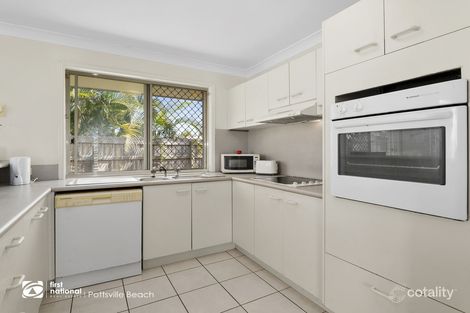 Property photo of 2/13 Edward Avenue Pottsville NSW 2489