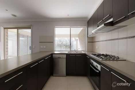 Property photo of 10 Parklands Way Maiden Gully VIC 3551