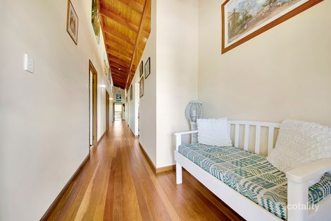 Property photo of 998 Scenic Highway Kinka Beach QLD 4703
