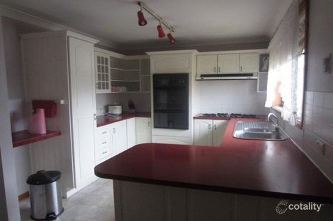 Property photo of 2 Aquarius Avenue Elermore Vale NSW 2287