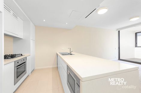 Property photo of 805/51-53 Hill Road Wentworth Point NSW 2127