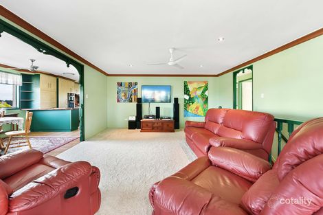 Property photo of 216 Alderley Street Centenary Heights QLD 4350