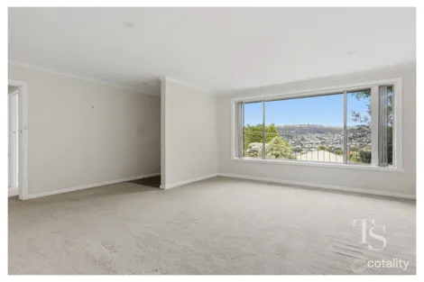 9 Chungon Cres, South Launceston, TAS 7249