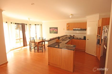 Property photo of 11 McLaughlin Circuit Bradbury NSW 2560