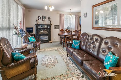 Property photo of 3 Hampden Avenue Frankston VIC 3199