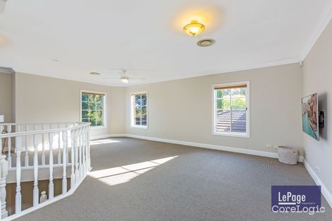 Property photo of 19 Broadleaf Crescent Beaumont Hills NSW 2155