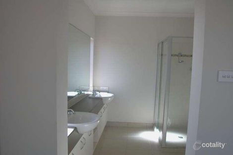 Property photo of 30 Phoenix Avenue Cranbourne VIC 3977