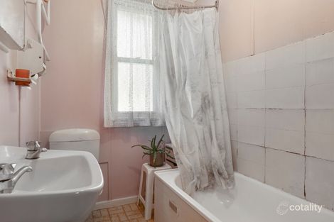 Property photo of 3 Alcoomie Crescent Koonawarra NSW 2530