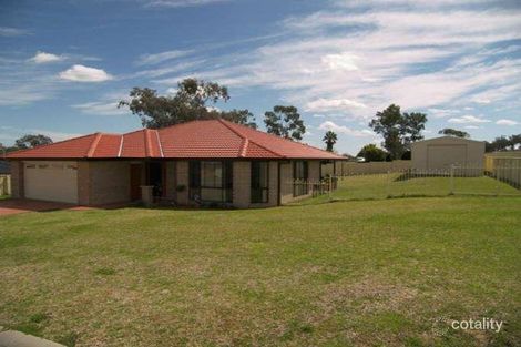121 Glengarvin Dr, Oxley Vale, NSW 2340