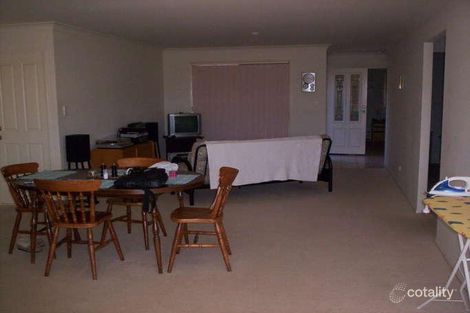 Property photo of 8 Borage Place Calamvale QLD 4116