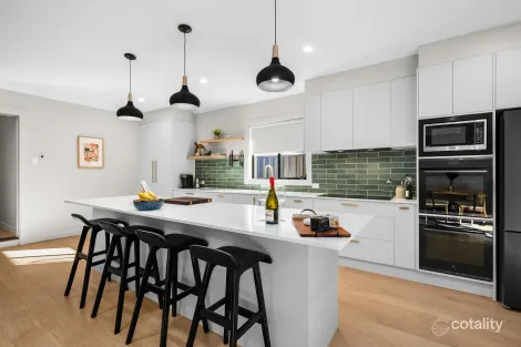 Property photo of 3 Ashmore Road Bellevue Heights SA 5050