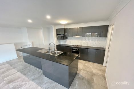 Property photo of 14 Skye Lane Springfield Lakes QLD 4300