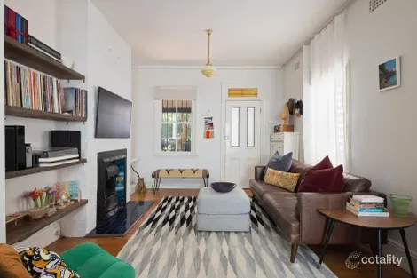 Property photo of 17 Pashley Street Balmain NSW 2041