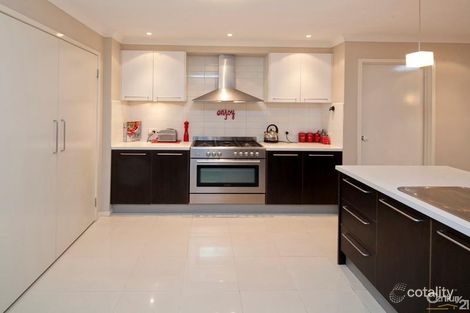 Property photo of 7 Creekwood Avenue Pakenham VIC 3810