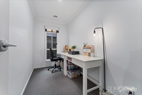 Property photo of 7 Vantage Green Beveridge VIC 3753