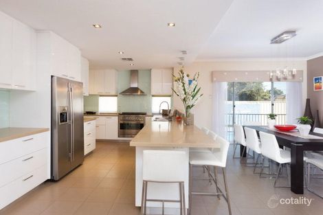 Property photo of 19 Weston Way Kardinya WA 6163