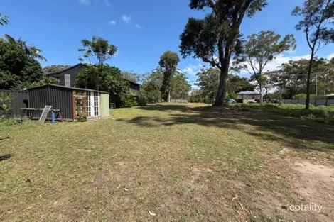 45 Minjerriba Rd, Russell Island, QLD 4184