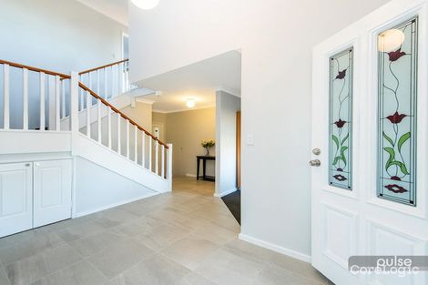 Property photo of 12 Green Vale Heights Leeming WA 6149