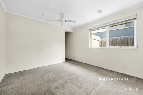Property photo of 13 Sweeney Drive Narre Warren VIC 3805
