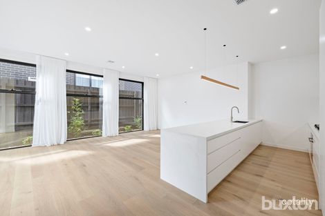 Property photo of 124 Cavanagh Street Cheltenham VIC 3192