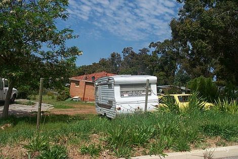 3 Peach Pl, Roleystone, WA 6111
