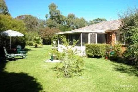Property photo of 12 Samuel Close Mount Martha VIC 3934