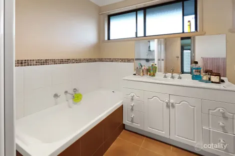 Property photo of 12 Duke Avenue Hamilton VIC 3300