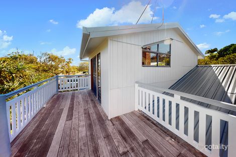Property photo of 10 Boxsell Rise Sunrise Beach QLD 4567