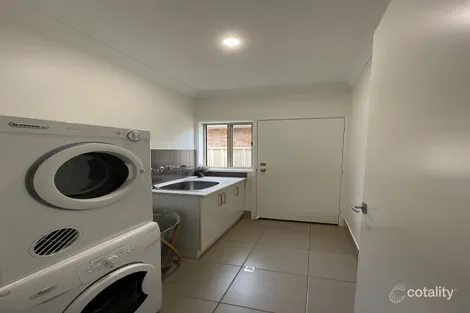 Property photo of 19 Hillam Drive Griffith NSW 2680