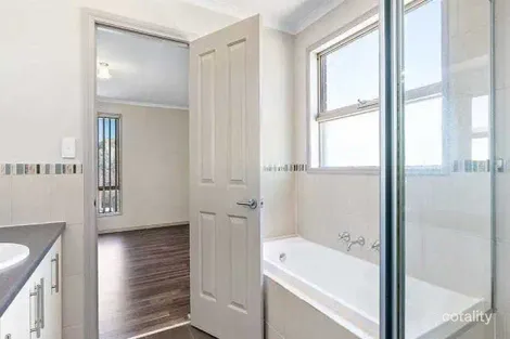 Property photo of 68A Wyatt Road Parafield Gardens SA 5107