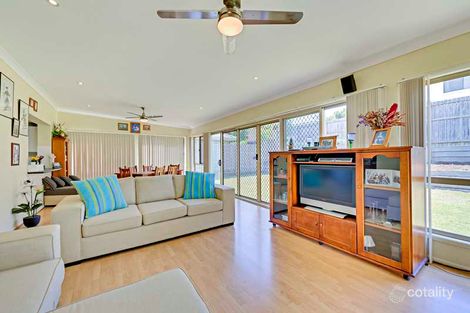 Property photo of 46 Cowell Street Carindale QLD 4152