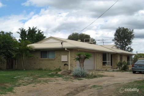 Property photo of 30 Cowan Crescent Emerald QLD 4720