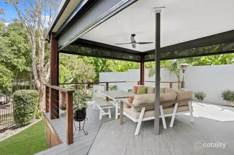 Property photo of 7014B Vista Drive Benowa QLD 4217