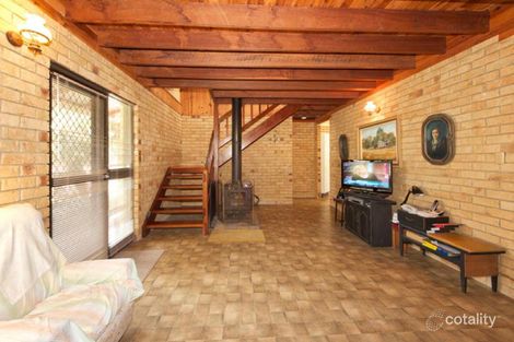 18 Clark Tce, Sandstone Point, QLD 4511